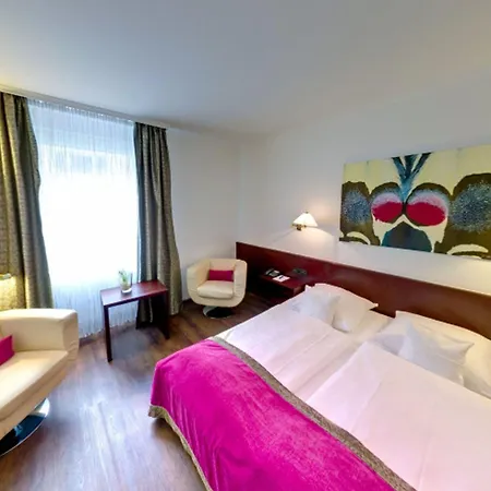 Hotel Central Hotel 4*