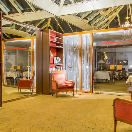 Central Hotel Hotel 4*